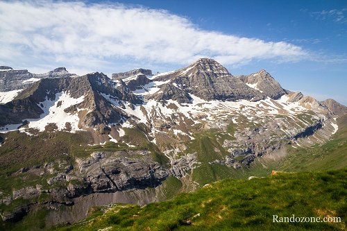 Pic de la Pahule depuis le parking du col de Tentes