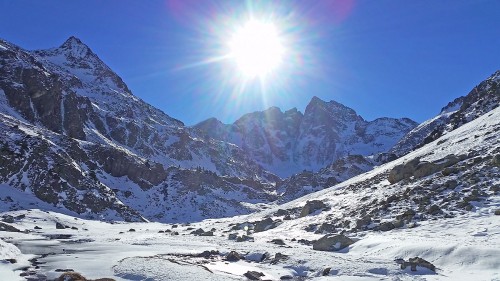 Randonn�e raquettes dans la Vall�e de Gaube jusqu'au refuge