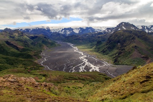 Randonnée à la montagne panoramique du Valahnúkur