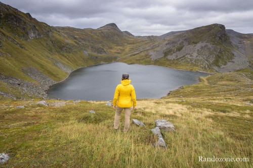 Randonnée au lac Prestvatnet et montée au sommet de Storfjellet