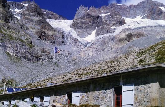 Refuge Temple Écrins