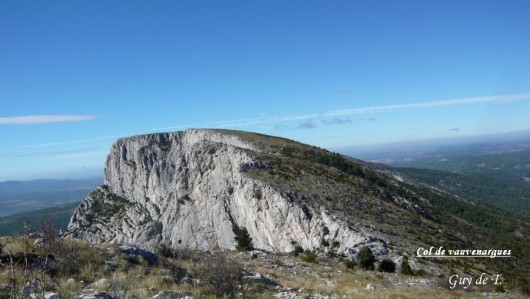 Massif de la Sainte Victoire Préalpes de Provence Massif de la Sainte Victoire Préalpes de Provence