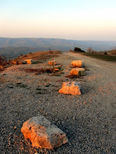 Balade � la chapelle de Saint Jean le Froid pr�s de Marcillac Vallon