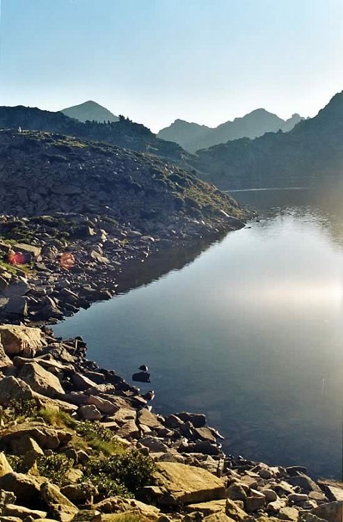 Petit matin calme au lac Arrdoun 