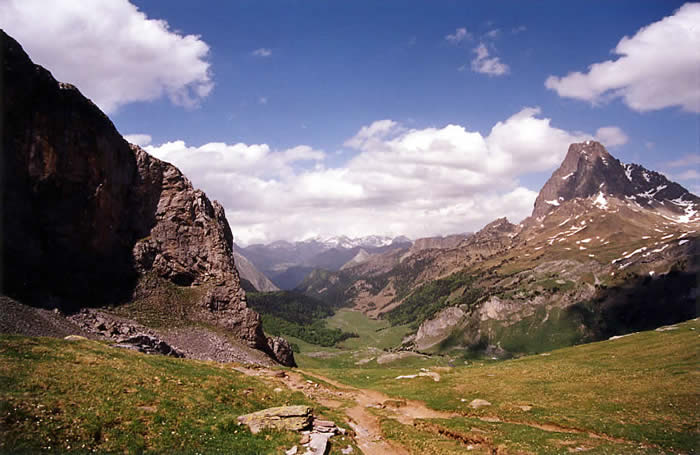 Pic du Midi d'Ossau depuis le col Pic du Midi d'Ossau depuis le col