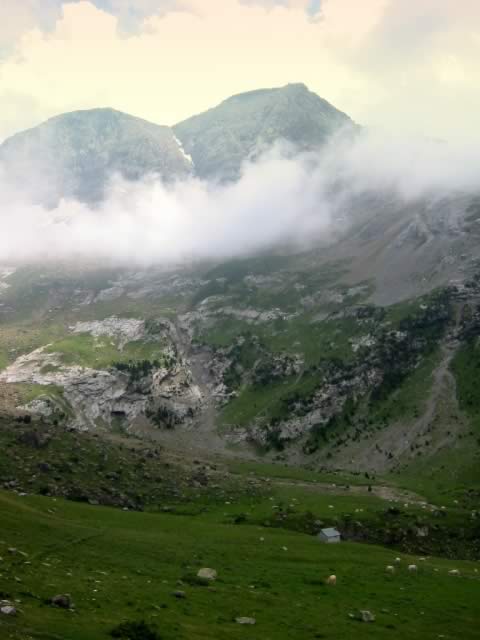 Les Astazous depuis le Plateau de Pailla