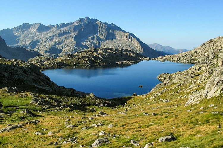 Lac Tort dans les Encantats