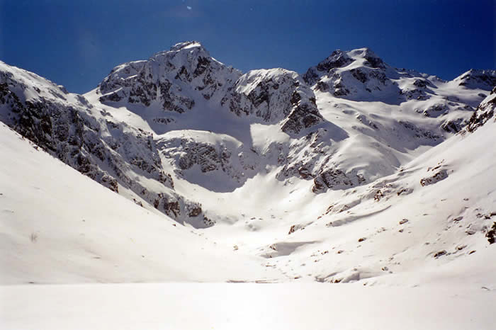 Lac d'Estom-Soubiran en hiver