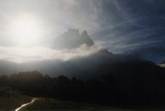 Pic du Midi d'Ossau le matin