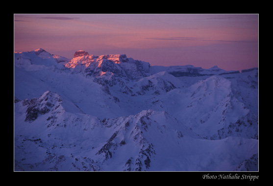 Cylindre aux premiers rayons du soleil