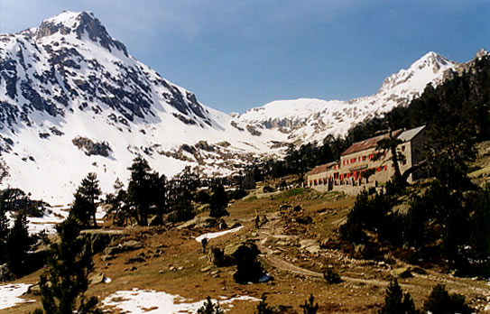 Refuge Wallon dans la valle du Marcadau
