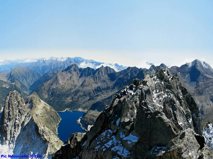 Lac de cap de long depuis le sommet du Nouvielle 3091m