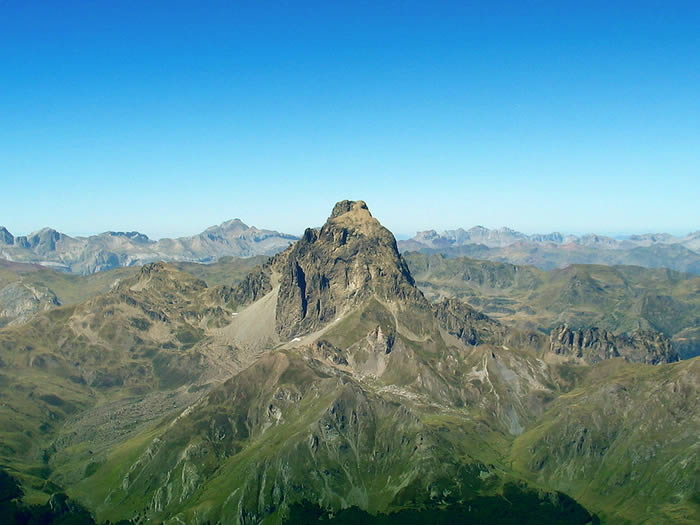 OSSAU depuis le sommet du Lurien