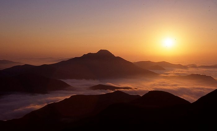 Soleil couchant sur l'Orhy Soleil couchant sur l'Orhy