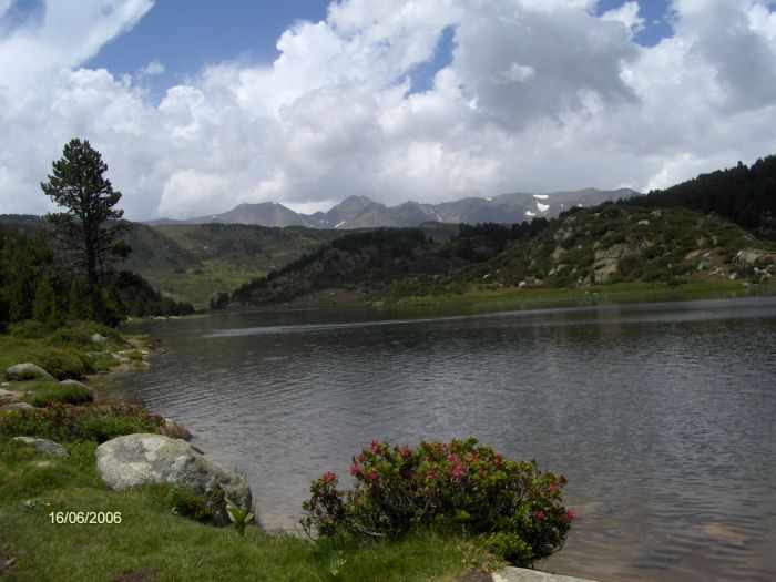LAC DES PRADEILLES