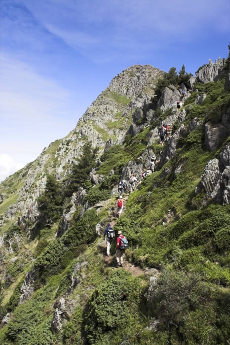 Montée par les crêtes Montée par les crêtes