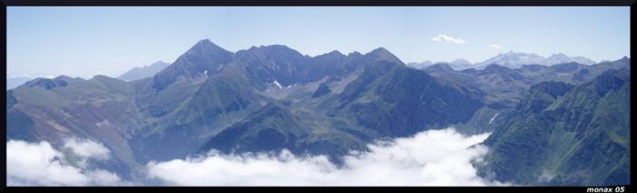 Panoramique du pic du midi de bigorre depuis le Montaigu