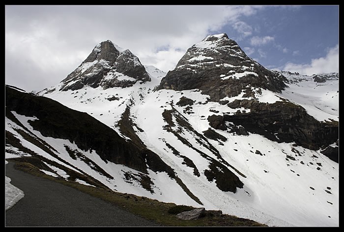 En montant vers le cirque de Troumouse