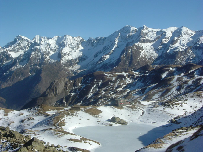 En montant vers le pic Peyreget