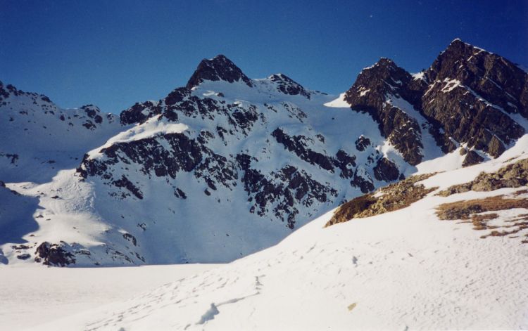 Circuit des lacs d'Ayous glacés Circuit des lacs d'Ayous glacés