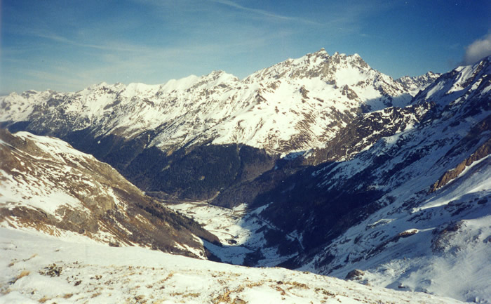 Pic d'Estrmre