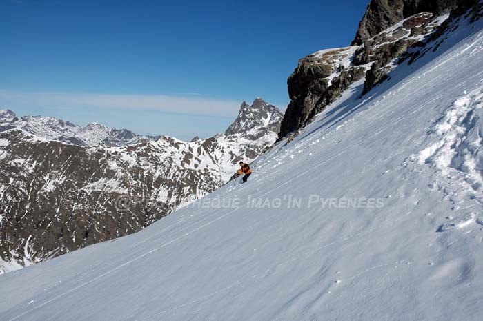 Descente en ski de l'Anayette