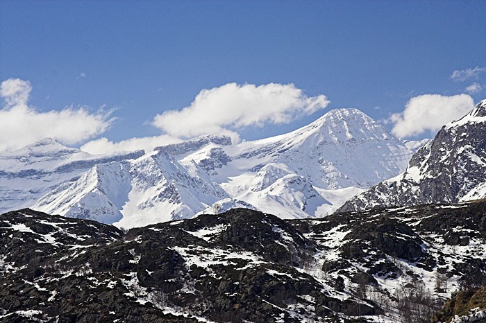 Taillon depuis la route de Saugu