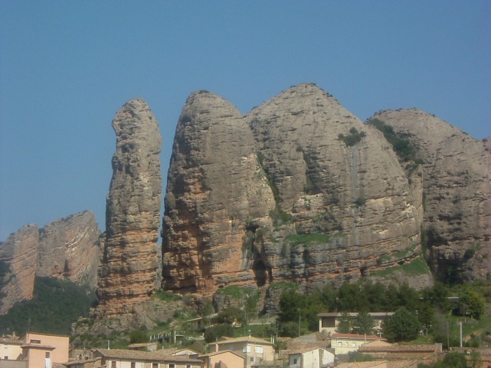 Mallos de Agero