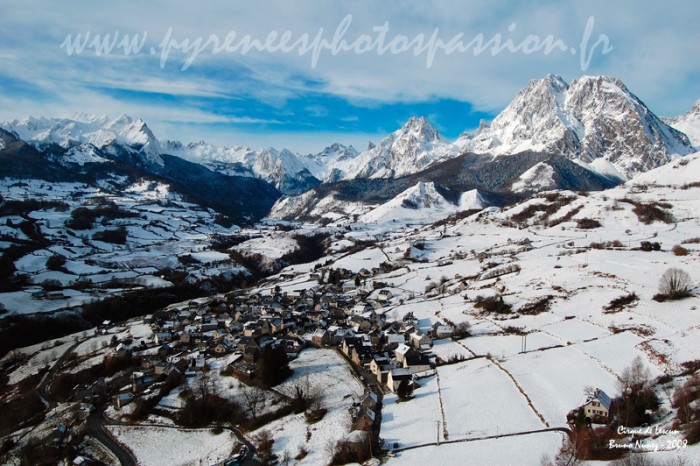Cirque de Lescun en janvier Cirque de Lescun en janvier