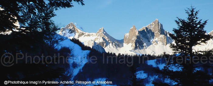 Achrito, Ptragme et Ansabre