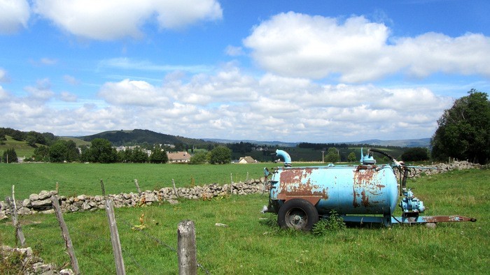 Lors de la randonnée à la Cascade du Déroc, sur le Plateau de l'Aubrac. Lors de la randonnée à la Cascade du Déroc, sur le Plateau de l'Aubrac.