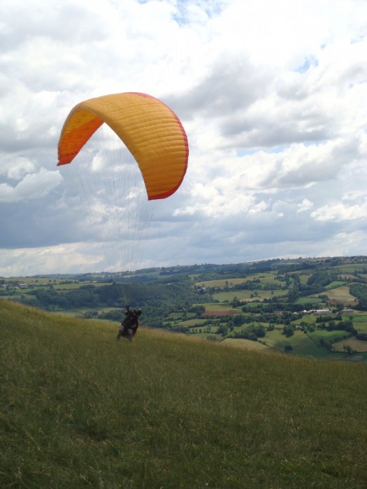 Parapente en Aveyon prs de Rodez, Midi Pyrnes