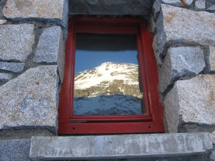 Reflet au refuge des Oulettes de Gaube