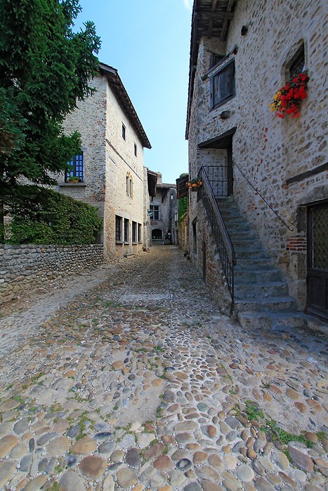 Village de Prouges dans l'Ain