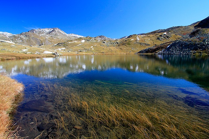 Arrive au lac Long dans les Hautes-Alpes