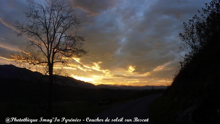Coucher de soleil sur Bescat