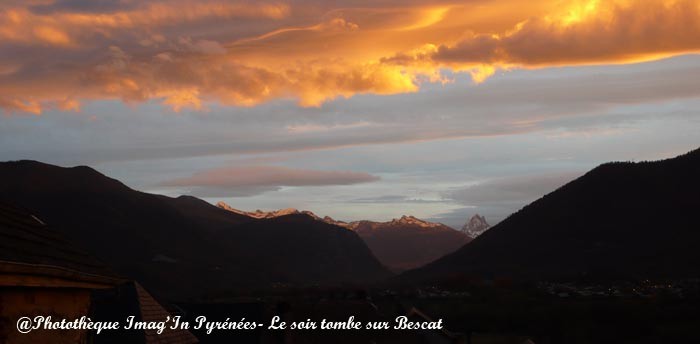 Crpuscule sur Bescat