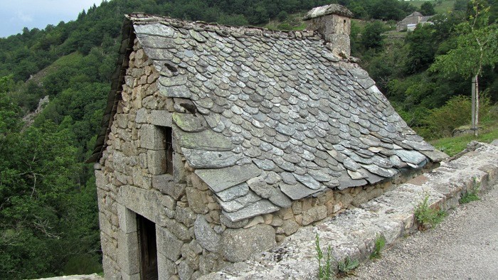 Les toits de lauzes Aveyronnaises