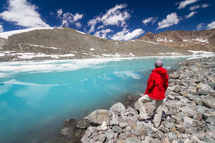 Superbe paysage au lac du Glacier d'Arsine