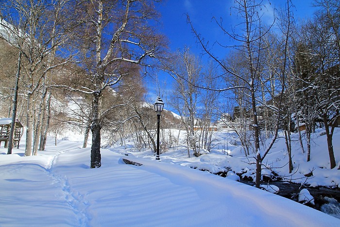 Randonne dans la neige  Barges