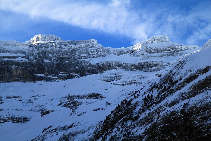 Zoom sur les sommets du cirque de Gavarnie