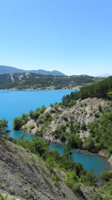 Vue sur le Lac de Serre Ponon, Alpes de Haute Provence
