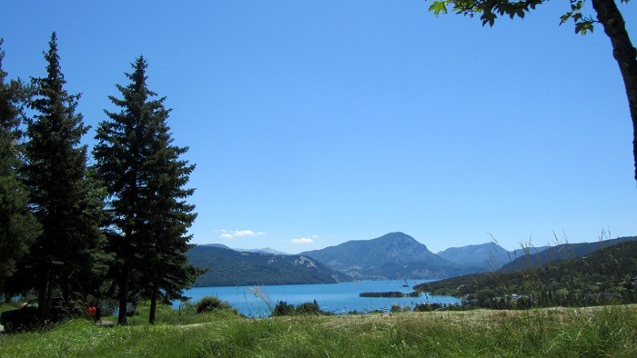Le Lac de Serre Ponon, lac artificiel des Hautes Alpes