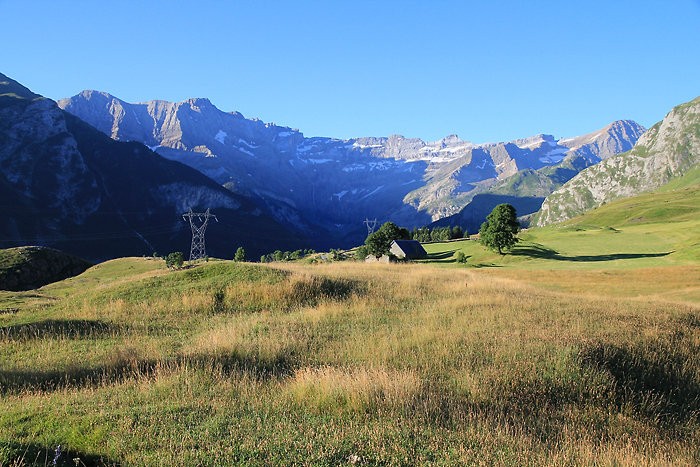 Dbut de la rando sur le plateau de Saugu