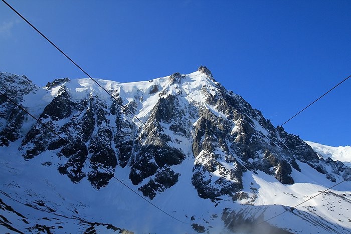 Monte  l'aiguille du Midi par le tlphrique