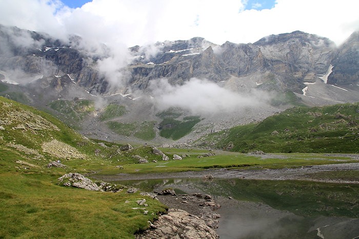 Cirque de Troumouse et lac des Aires