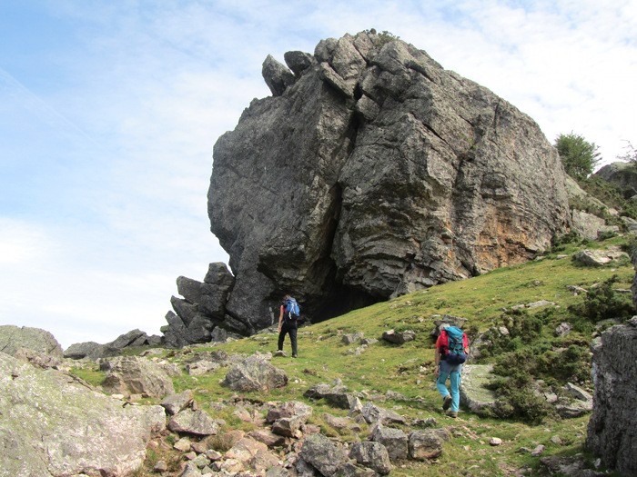 Randonne au Mondarrain, dans le Pays Basque