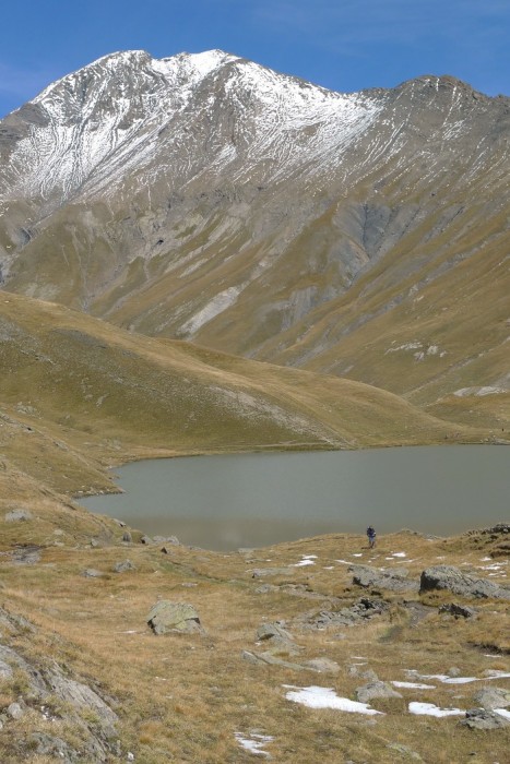 Lac du Golon, avec des restes de neige