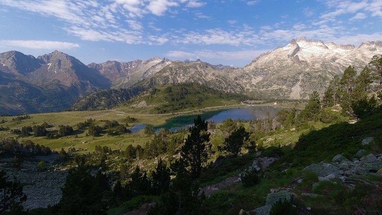 3 jours de randonnée dans le Massif et la Réserve de Néouvielle Trekking : 3 jours de randonnée dans le Massif et la Réserve de Néouvielle