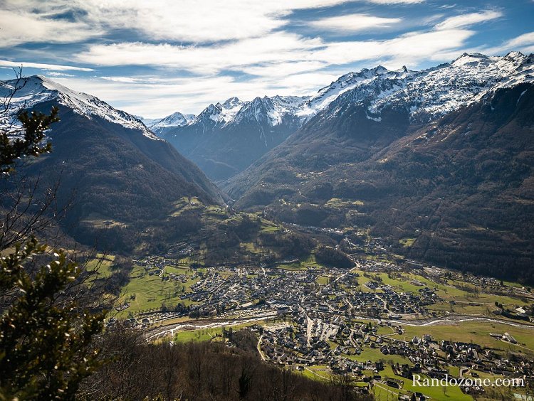 Boucle au dessus de Luz-Saint-Sauveur en passant par le château